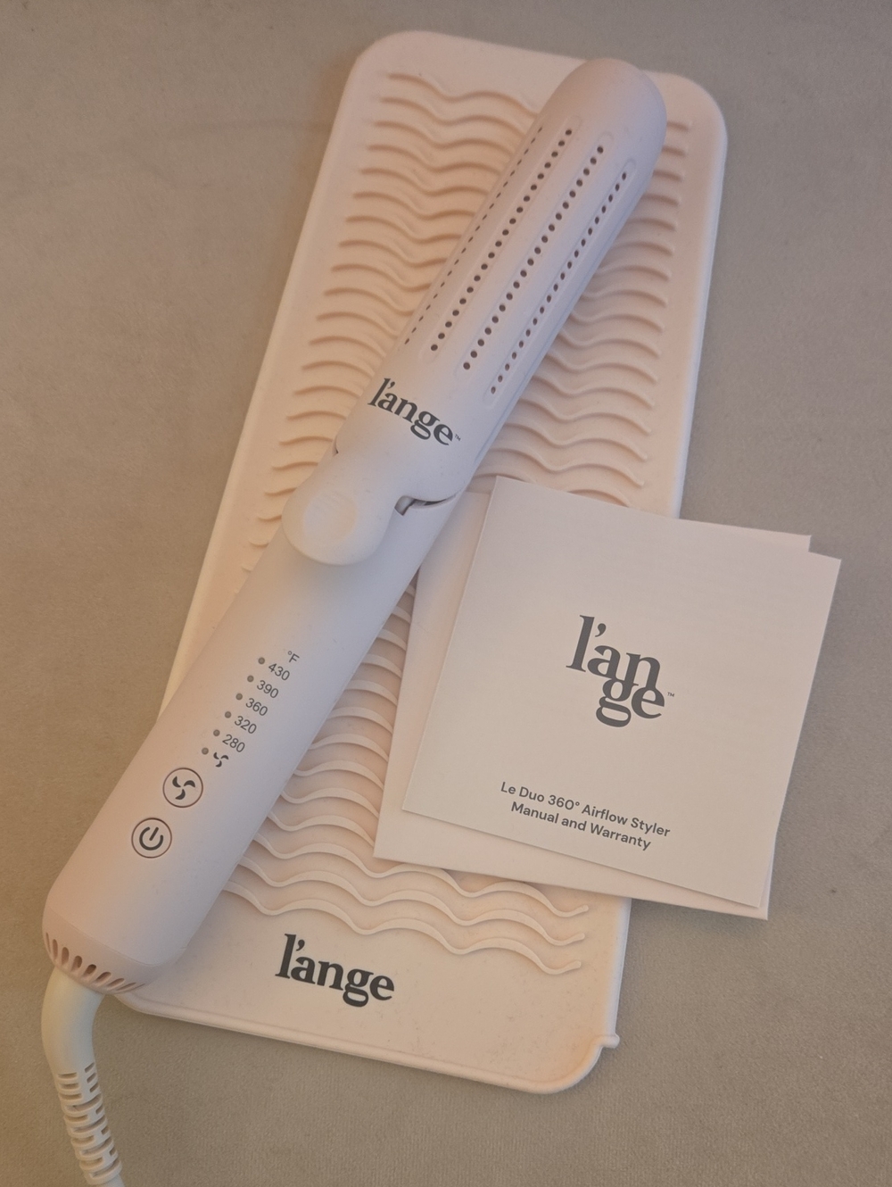 Lange White Hair Styler with Silicone Mat